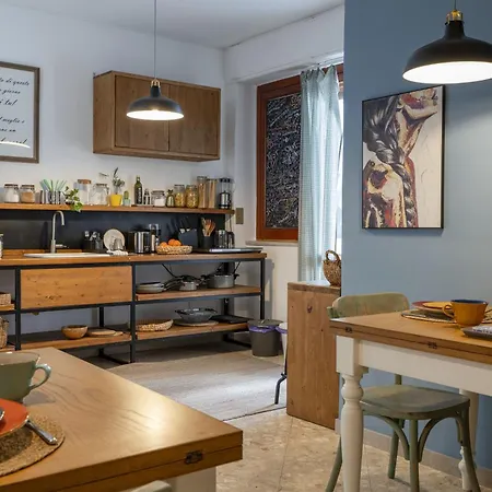 Appartamento House Putignani 181 Bari Esterno foto